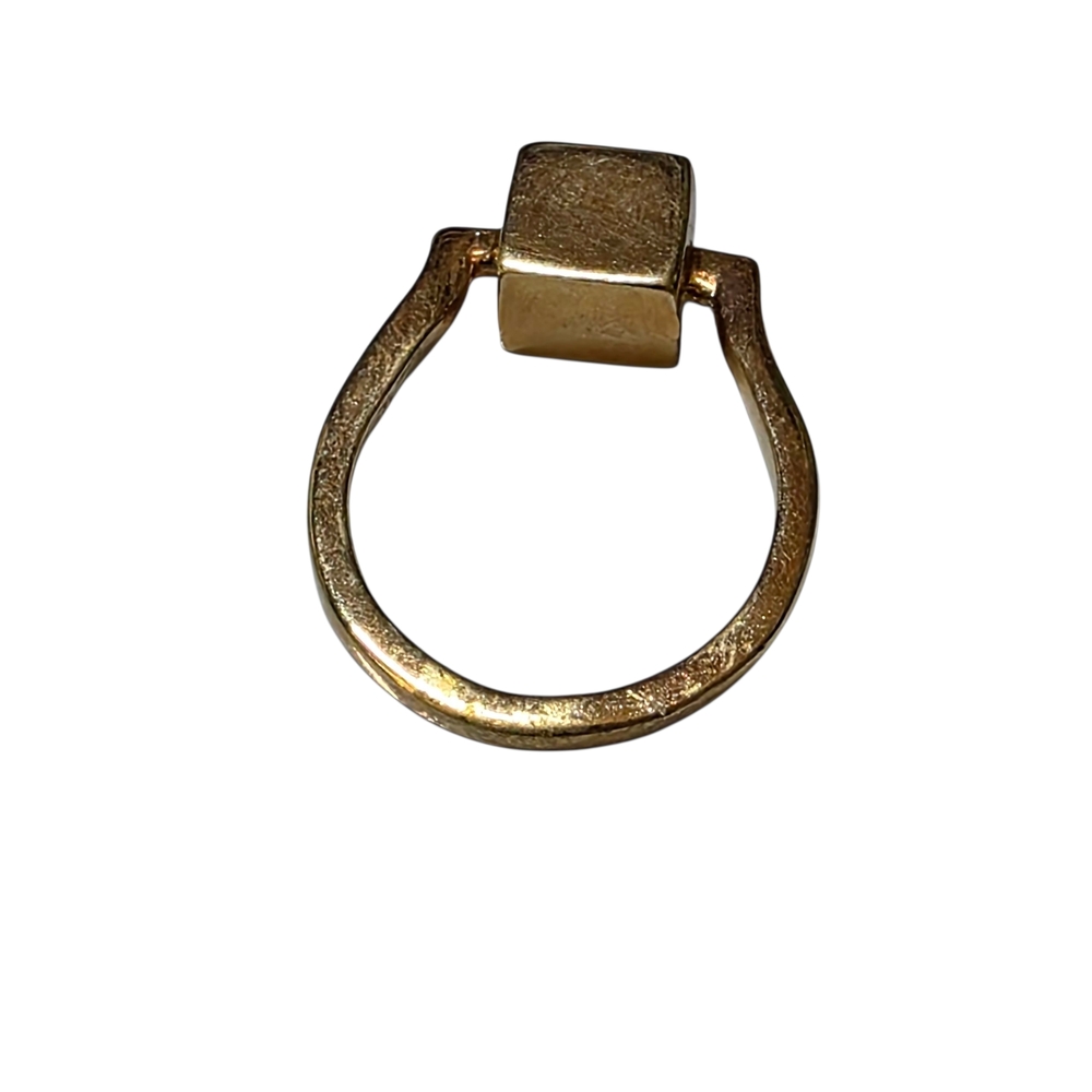 Gold Tone Square Ring - Picture 2 of 3
